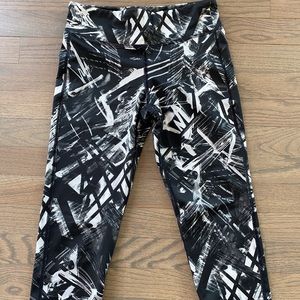 Old Navy Cropped Leggings, Girls Size Large (10-12)